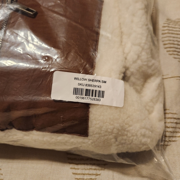 Taylor Swift Life is a Willow Zip up Fleece Sherpa Jacket - Picture 11 of 12